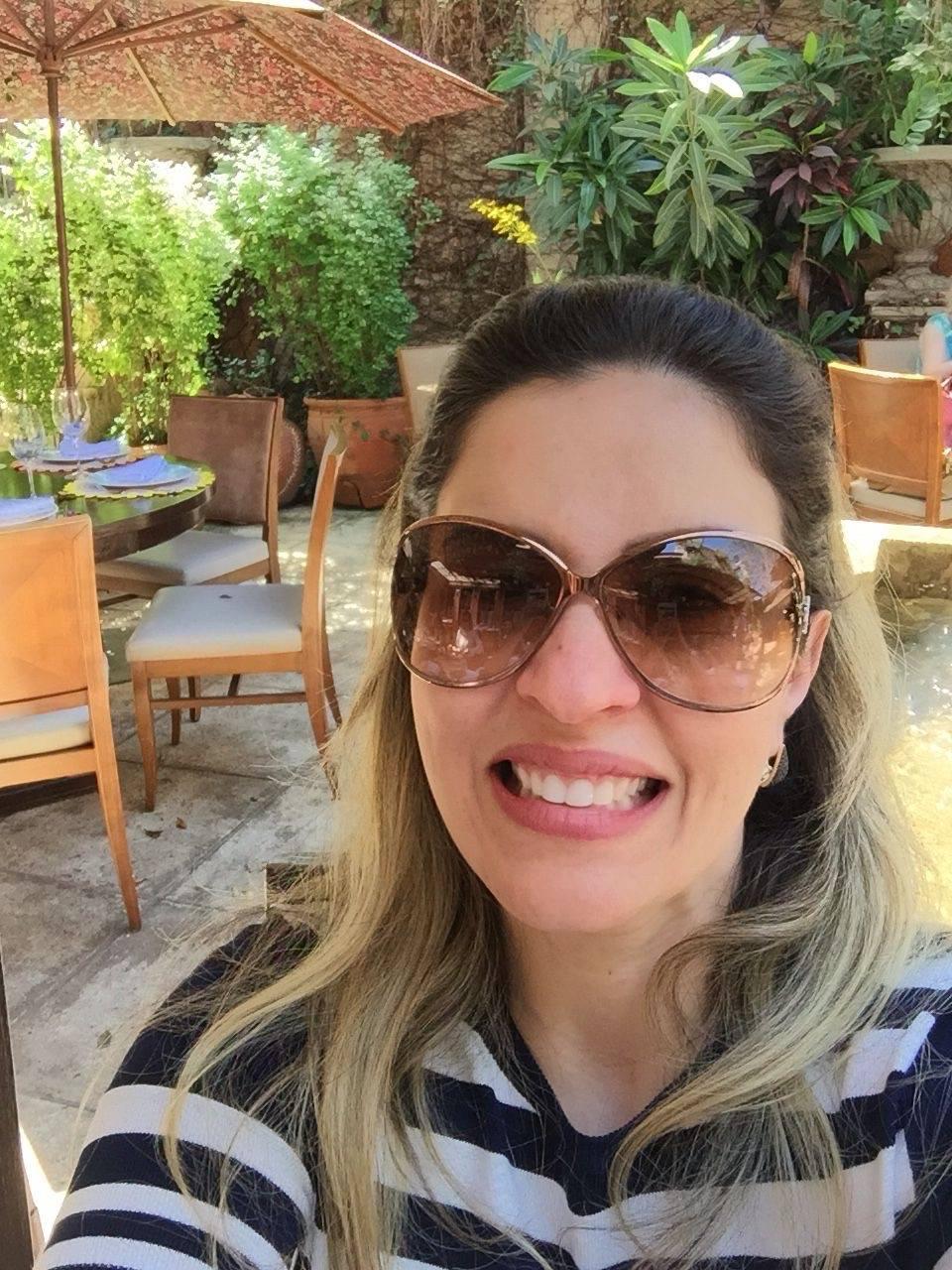 <em>Carla Montoya</em>